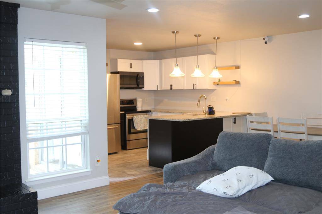 2943 Antares Circle, Garland, TX 75044