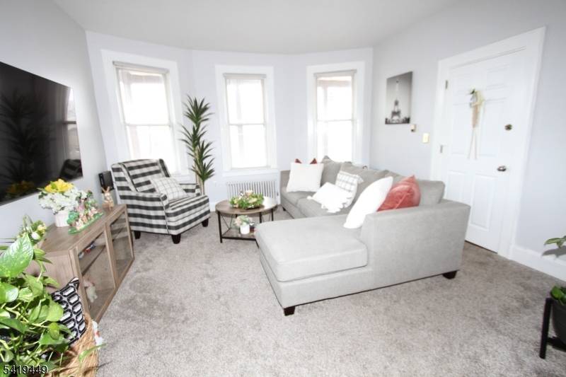 309 Monroe St, Carlstadt Boro, NJ 07072