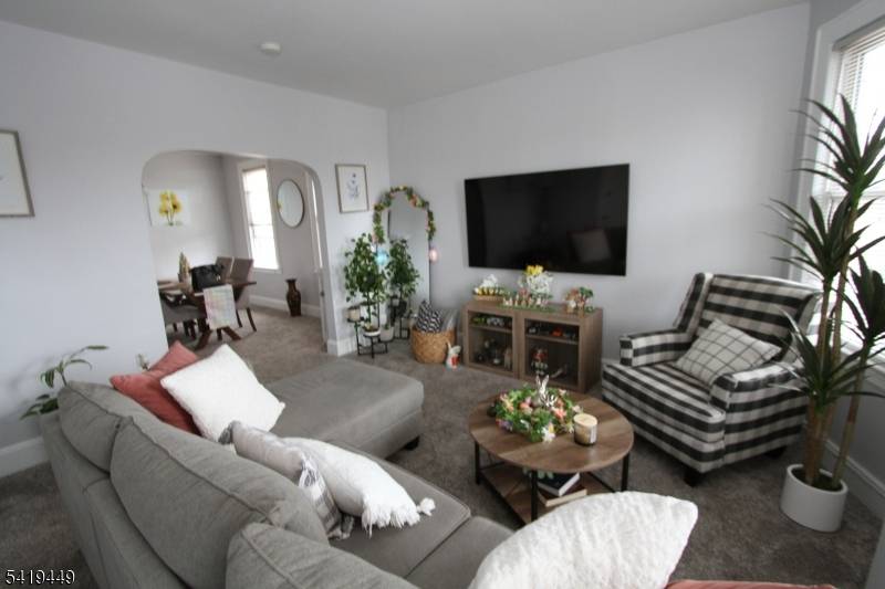 309 Monroe St, Carlstadt Boro, NJ 07072