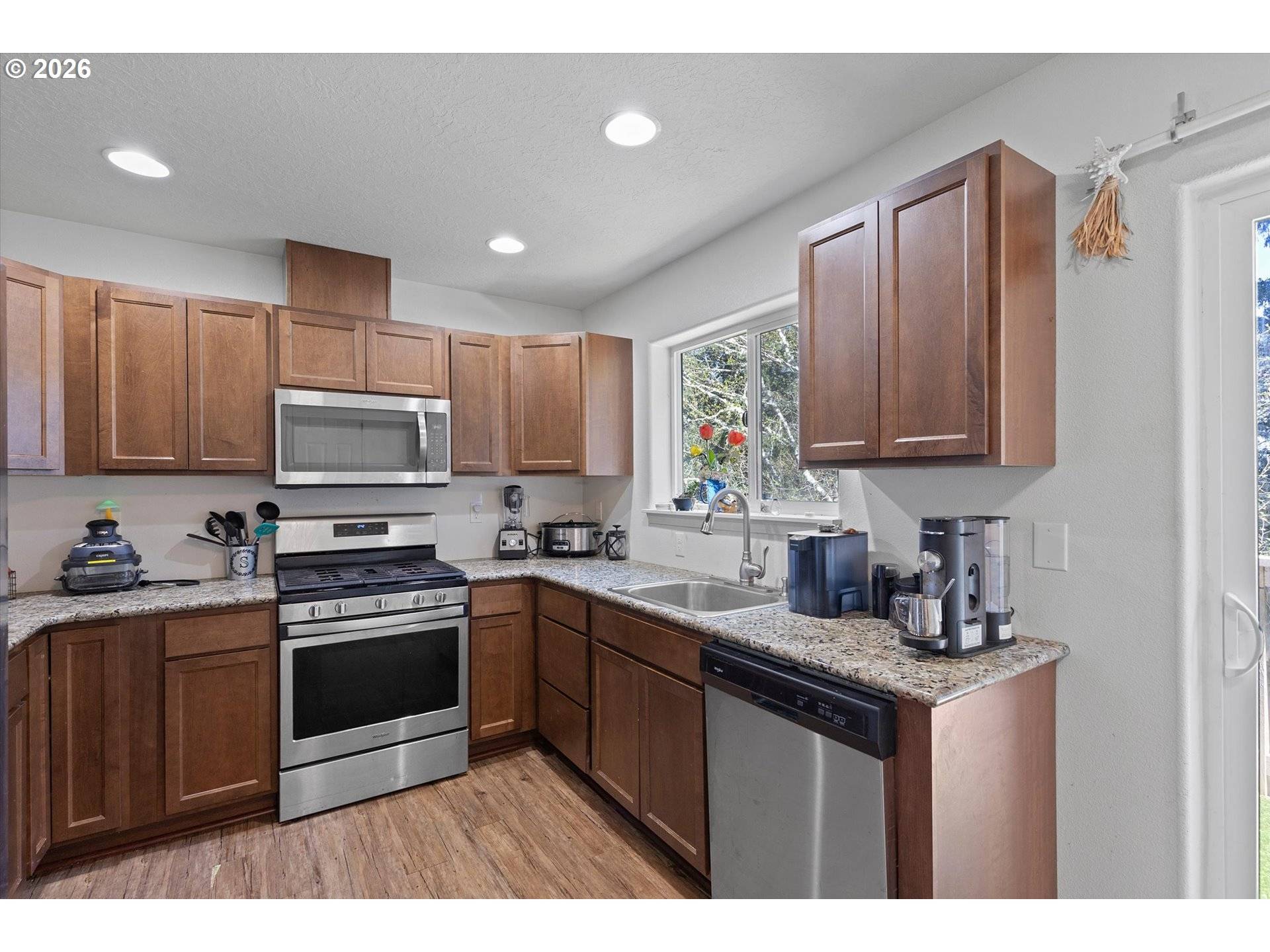 2280 NE SURF AVE, Lincoln City, OR 97367