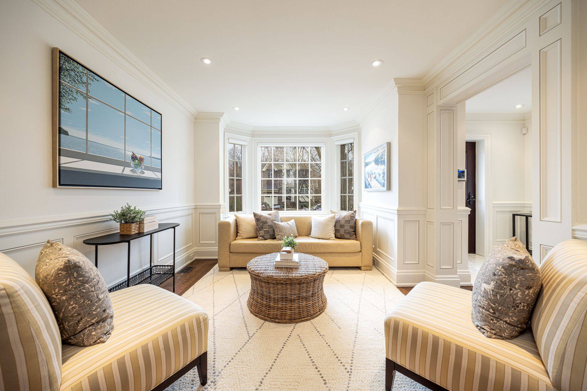 38 Annesley AVE, Toronto C11, ON M4G 2T7