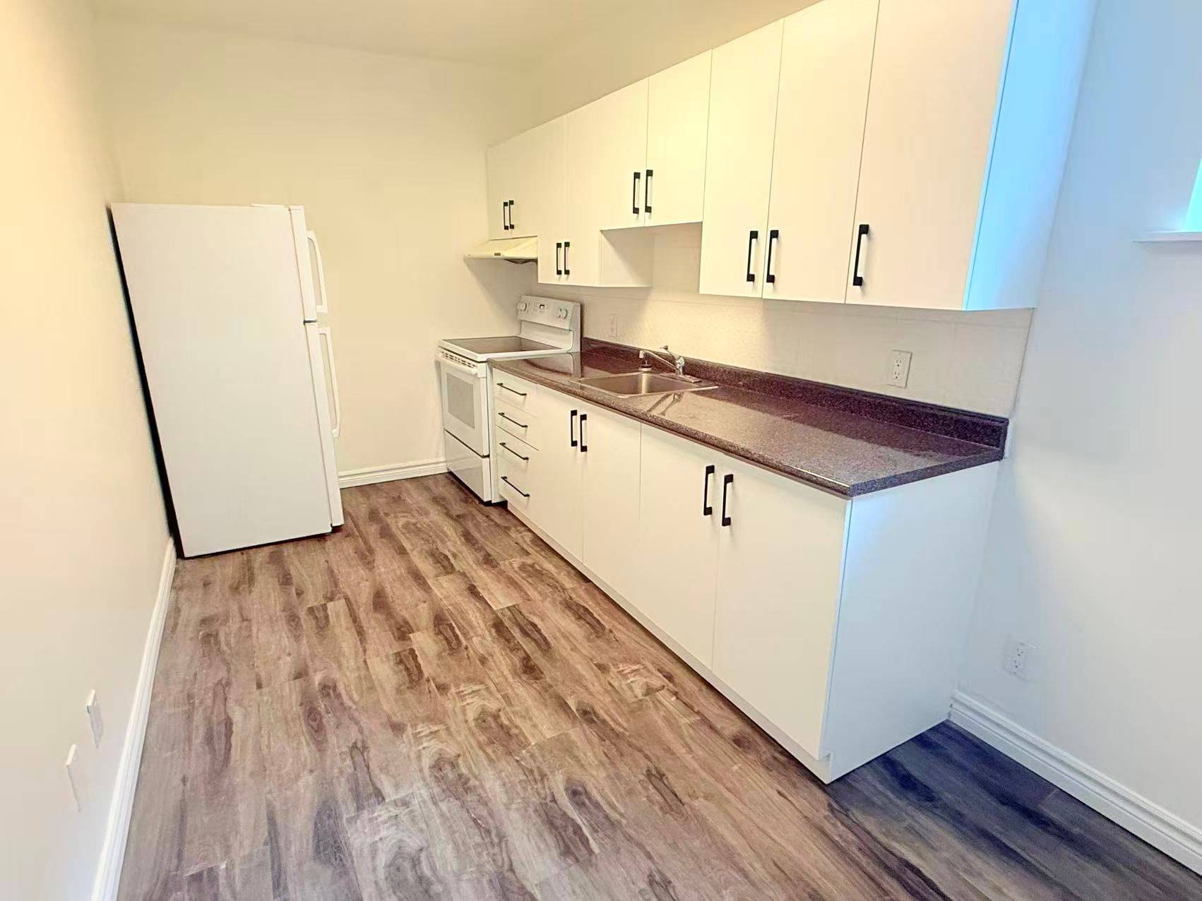 373 Broadview AVE #2, Toronto E01, ON M4K 2M7