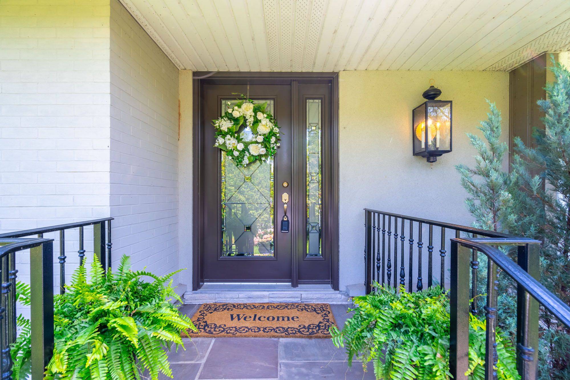 4306 Lakeshore RD, Burlington, ON L7L 1A8