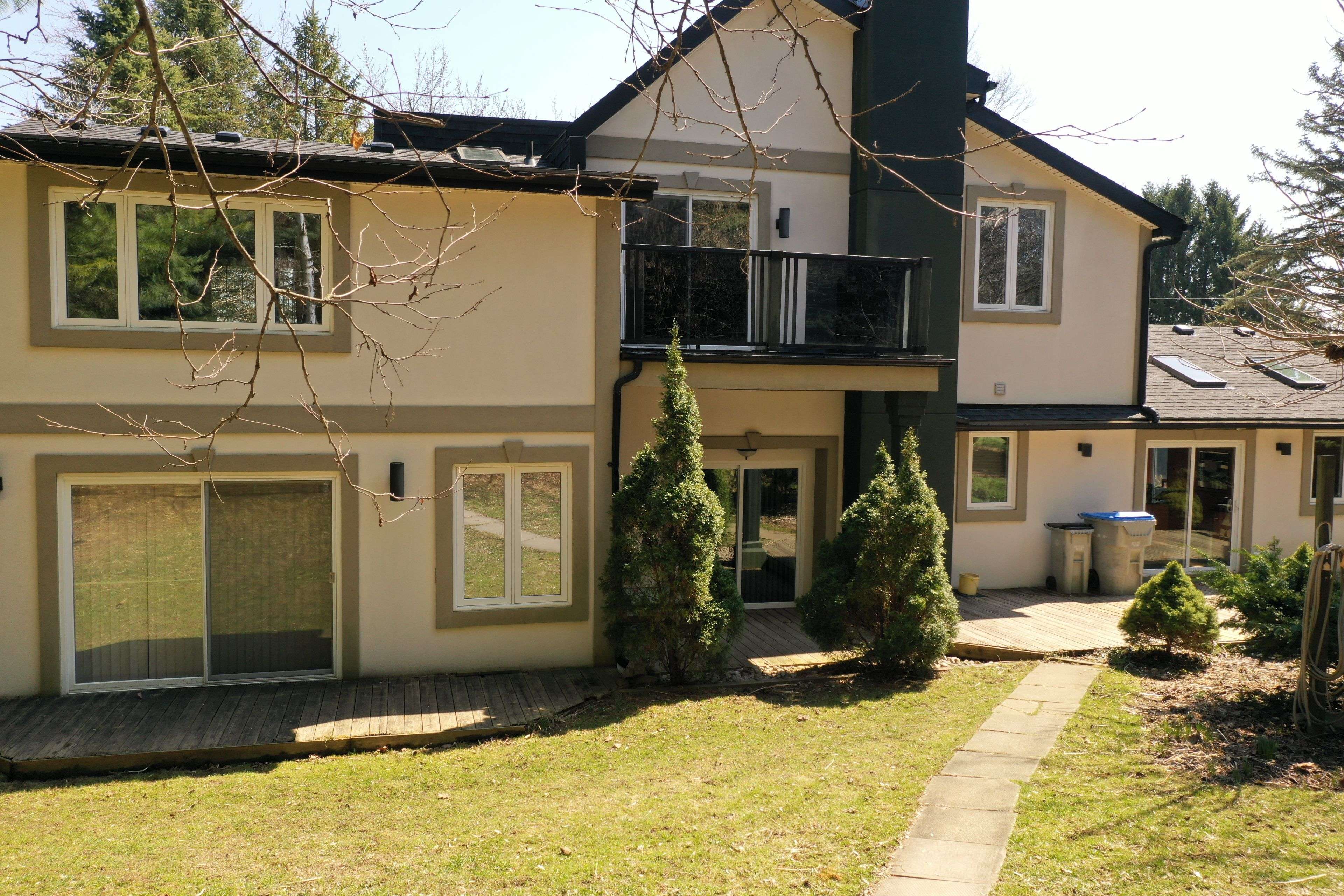 9584 Melrose DR, Middlesex Centre, ON N0L 1R0