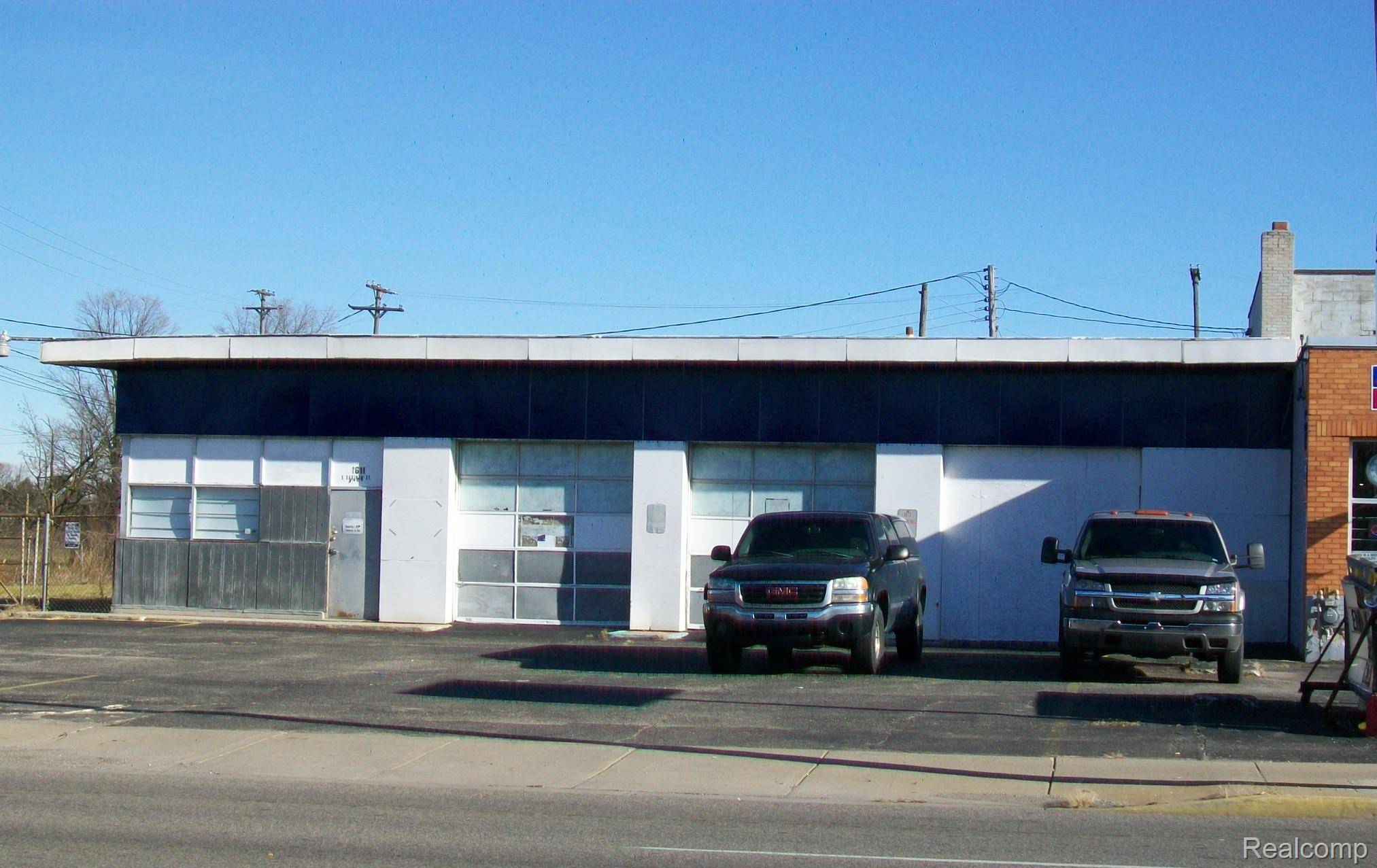 1607 S Saginaw ST, Flint, MI 48503