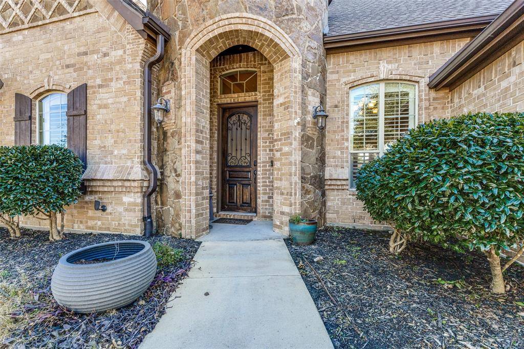 408 Settlers Ridge Drive, Keller, TX 76248