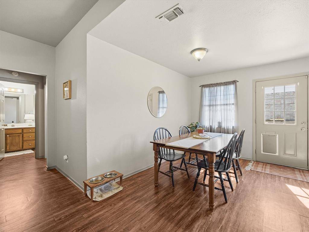 126 Black Forest Drive, Weatherford, TX 76086