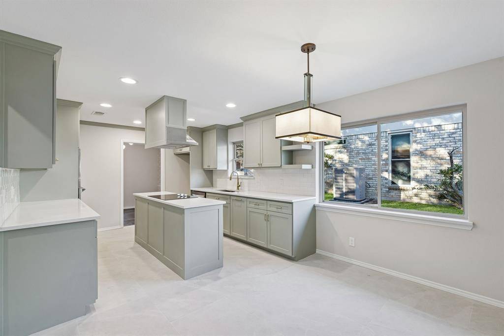 7160 Blackwood Drive, Dallas, TX 75231