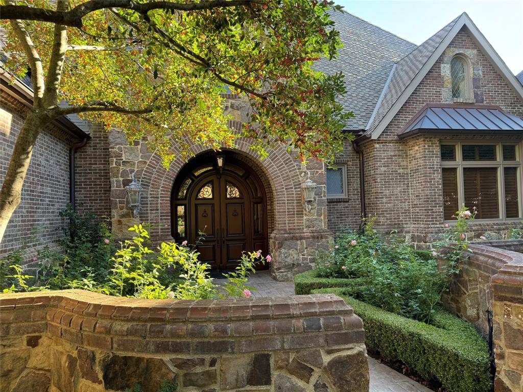 4735 Stonehollow Way, Dallas, TX 75287