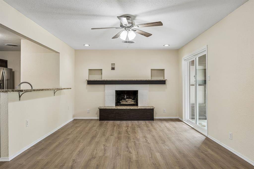 740 Joanna Drive, Hurst, TX 76053