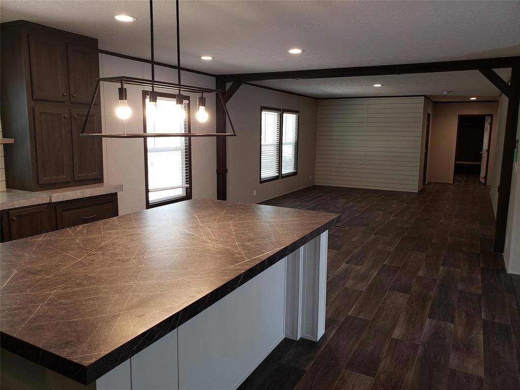 11642 Sparks Davis Road, Keithville, LA 71047