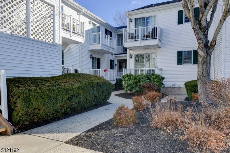 220 Alexandria Way, Bernards Twp., NJ 07920