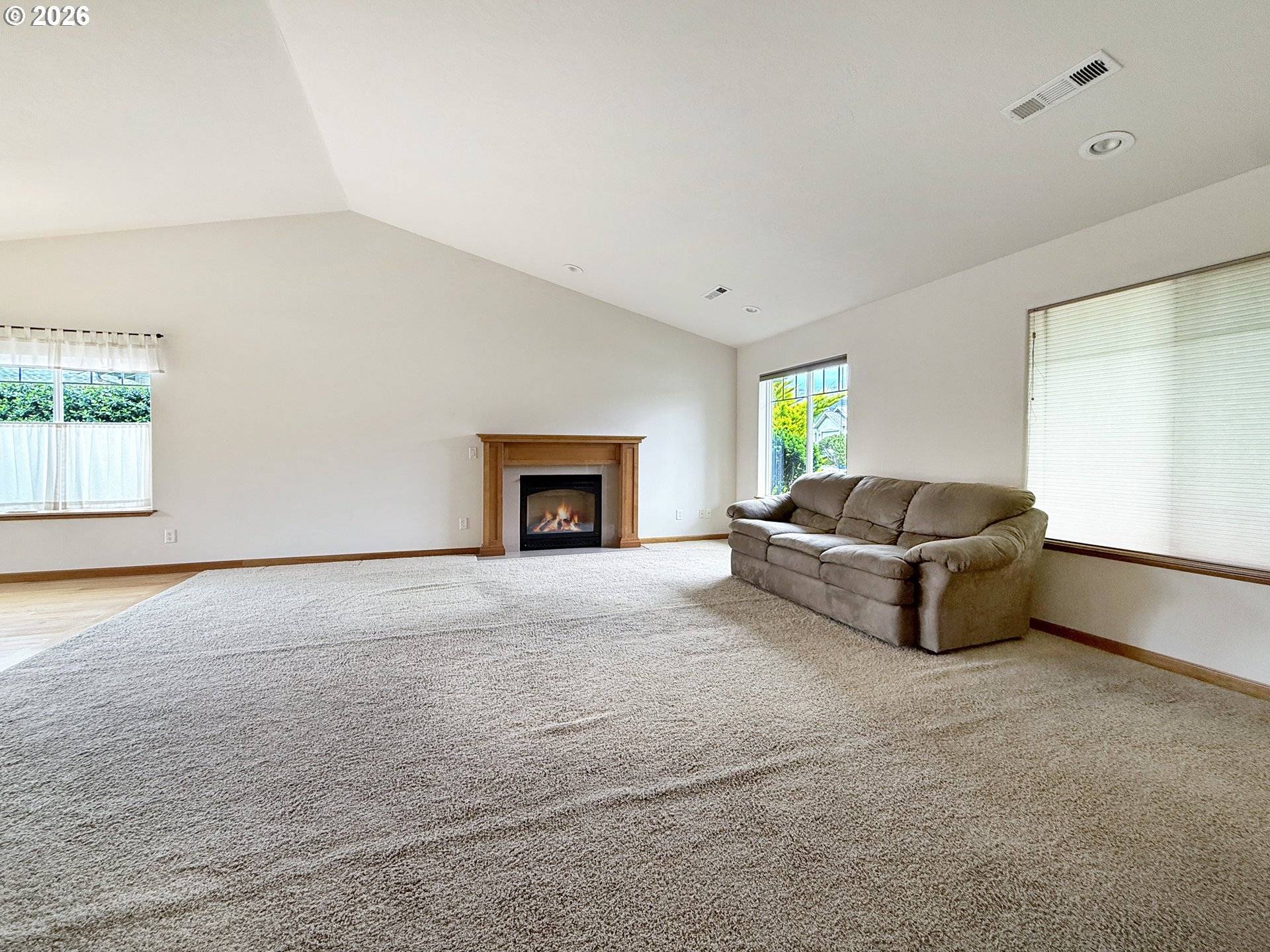 17186 S PASSLEY RD, Brookings, OR 97415