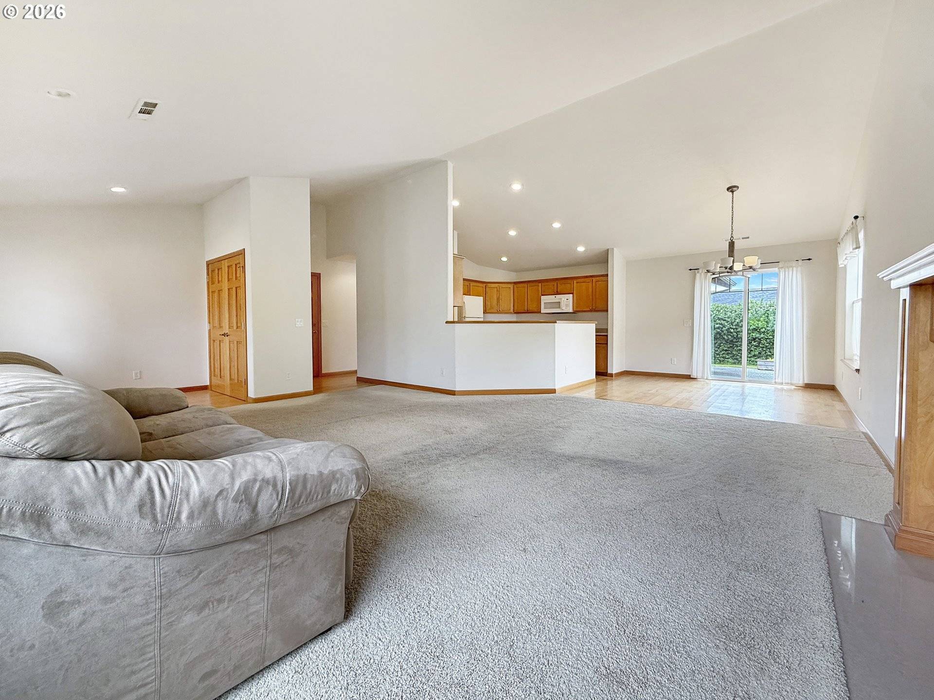 17186 S PASSLEY RD, Brookings, OR 97415