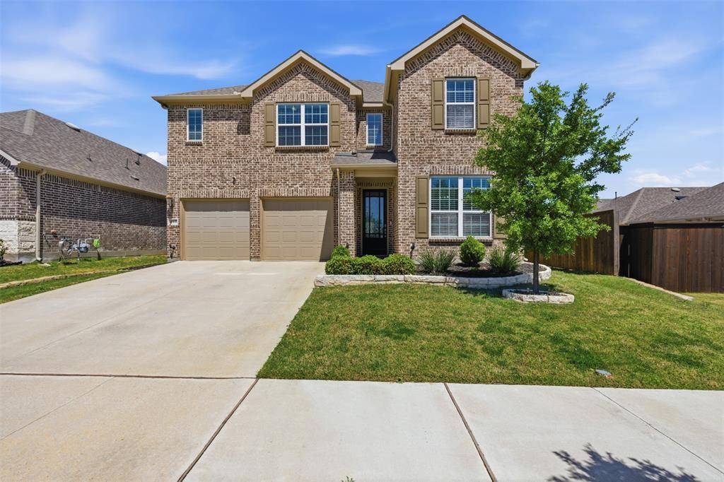 9437 Trailway Drive, Oak Point, TX 75068
