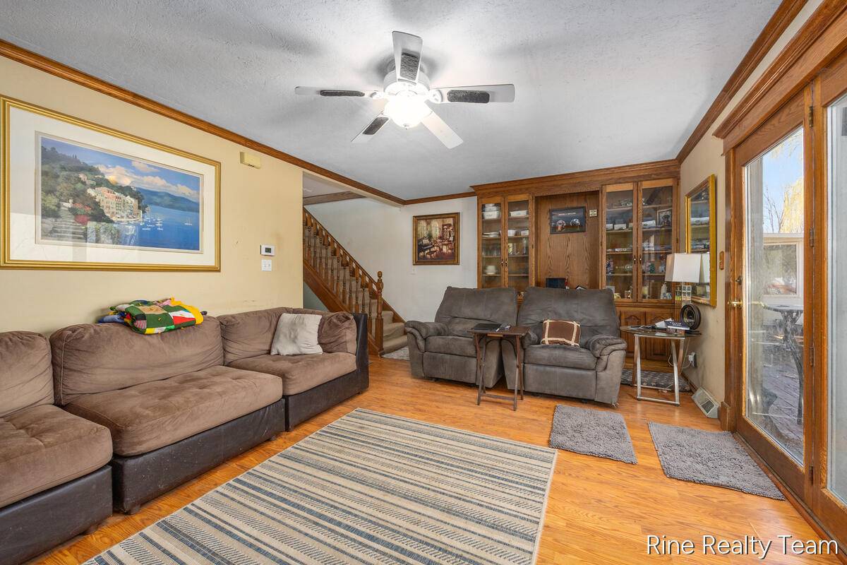 1555 Knapp ST NE, City Of Grand Rapids, MI 49505