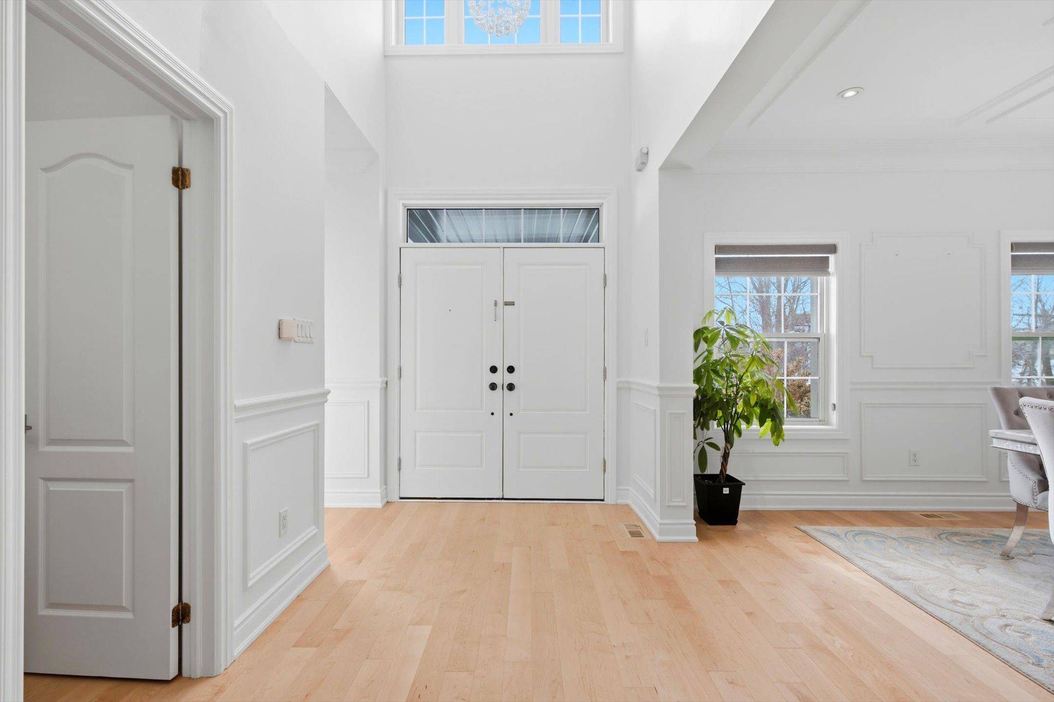 130 Andrews DR, Bradford West Gwillimbury, ON L0G 1A0