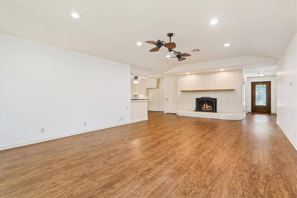 4732 Baylor Camp Road, Crawford, TX 76638