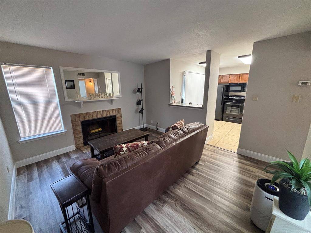 4748 Old Bent Tree Lane #301, Dallas, TX 75287