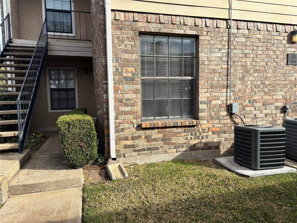 4748 Old Bent Tree Lane #301, Dallas, TX 75287