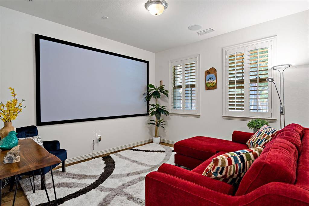 1582 Biltmore Lane, Irving, TX 75063