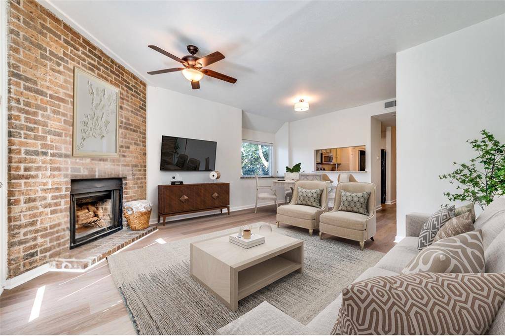 9910 Royal Lane #208, Dallas, TX 75231