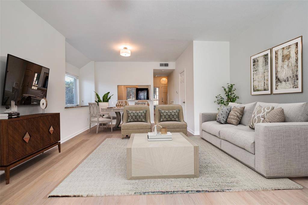 9910 Royal Lane #208, Dallas, TX 75231