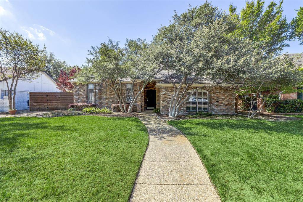 6522 La Manga Drive, Dallas, TX 75248