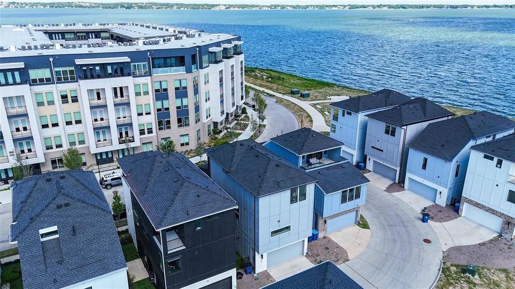 506 Winners Circle, Rowlett, TX 75088