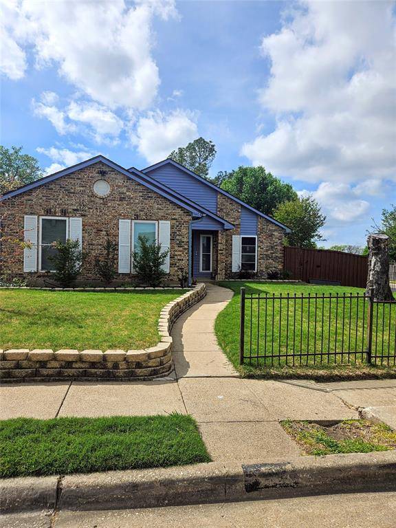 9404 Pinehaven Drive, Dallas, TX 75227