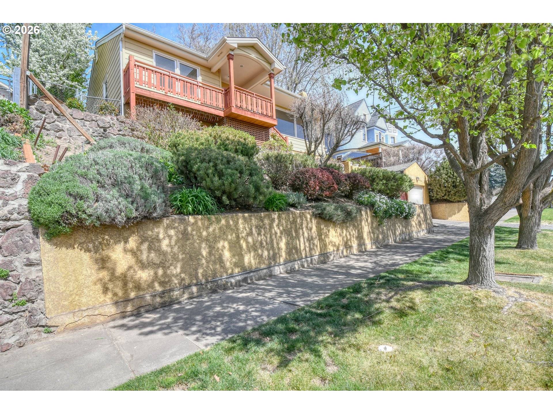 207 NW ELLIS AVE, Pendleton, OR 97801