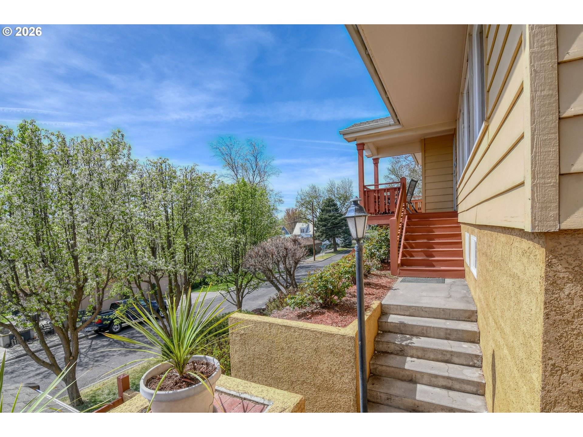 207 NW ELLIS AVE, Pendleton, OR 97801