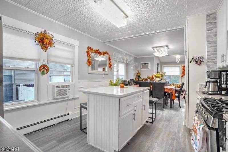 3-04 Bergen Ave, Fair Lawn Boro, NJ 07410