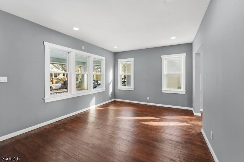 209 Vine St, Delanco Twp., NJ 08075