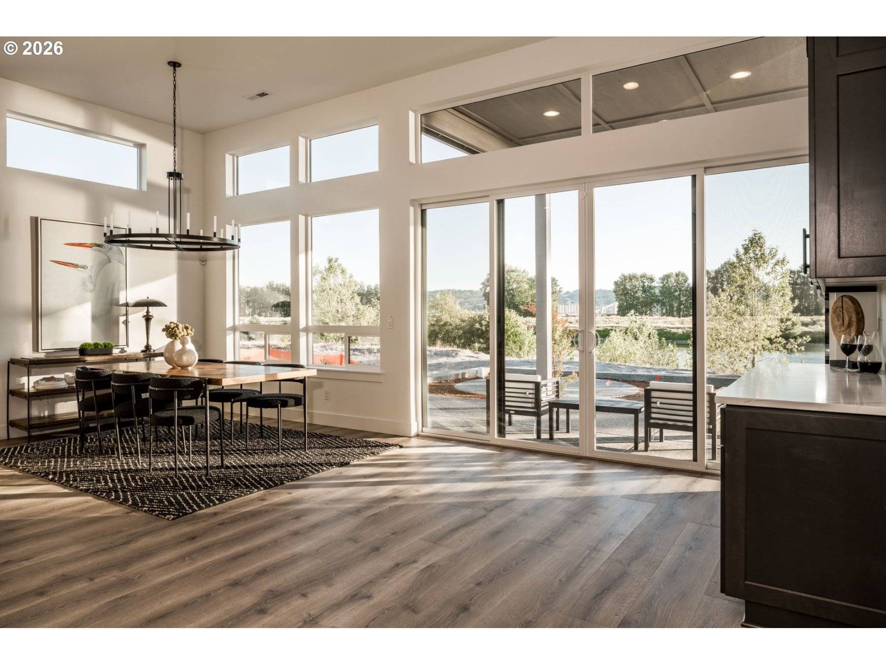 2072 S RIVER RD, Kelso, WA 98626