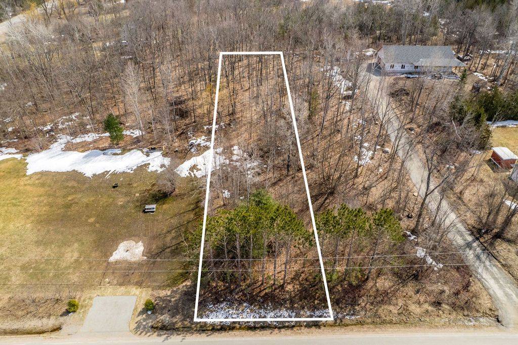 37 Todd LN, Tay, ON L0K 2A0