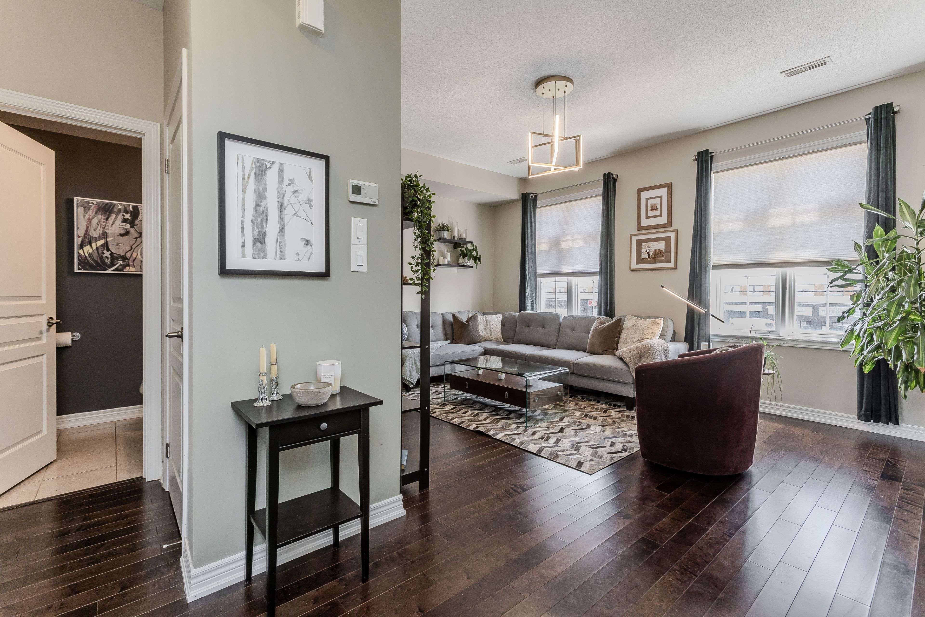 1401 Plains RD #26, Burlington, ON L7R 0C2