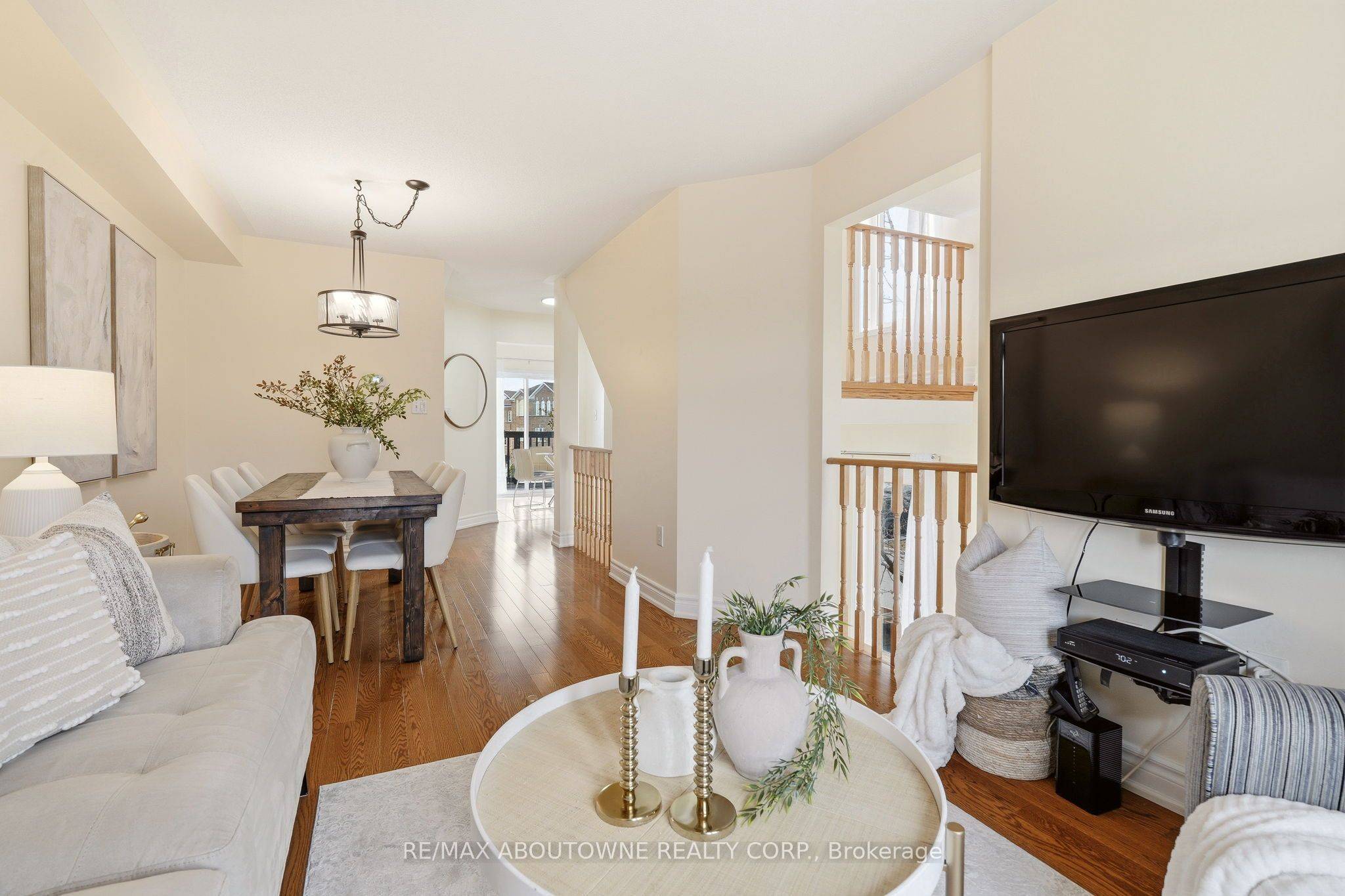 408 Fairgate WAY, Oakville, ON L6H 6Y1