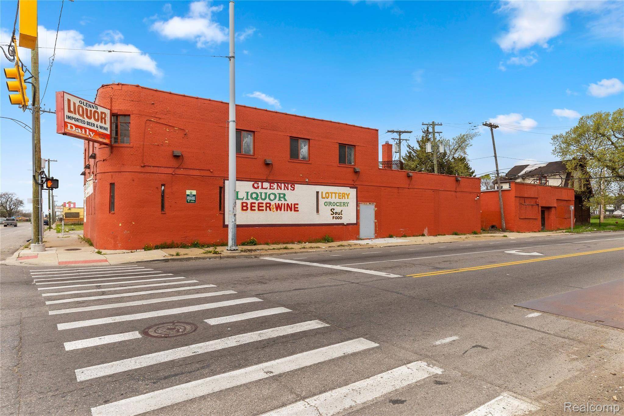 10000 W CHICAGO ST, Detroit, MI 48204