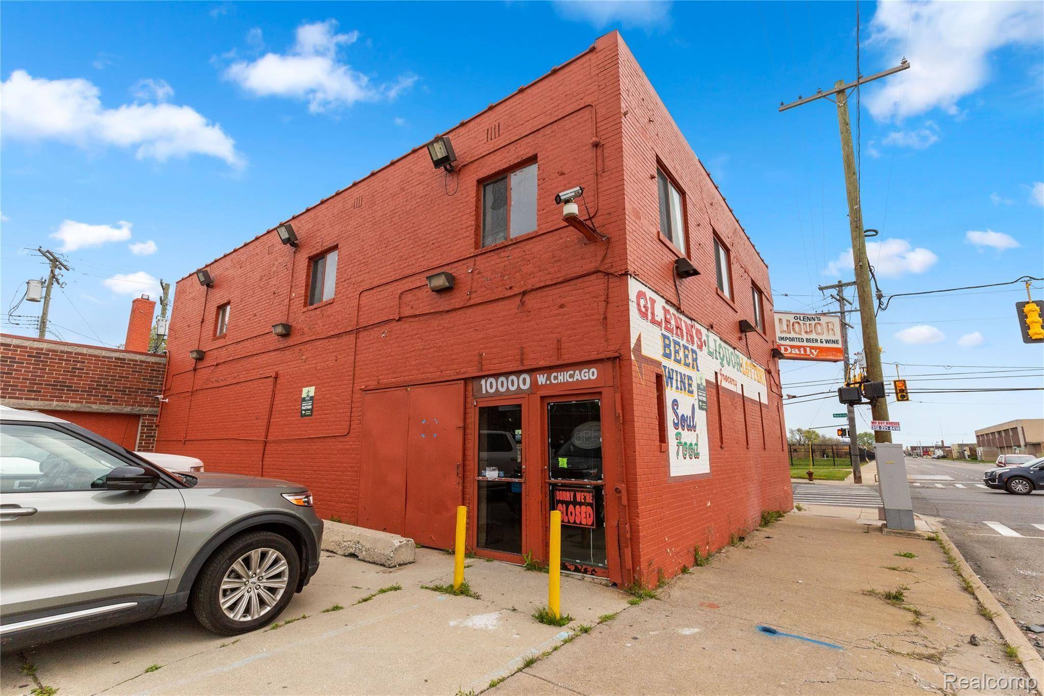 10000 W CHICAGO ST, Detroit, MI 48204