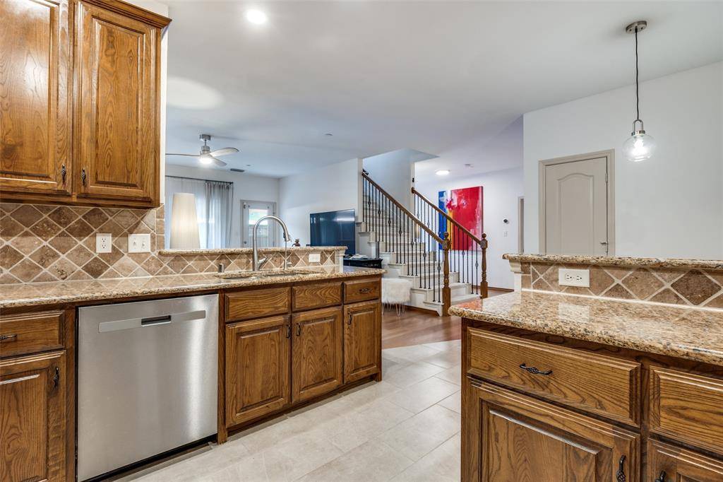 2212 Paige Court, Carrollton, TX 75006