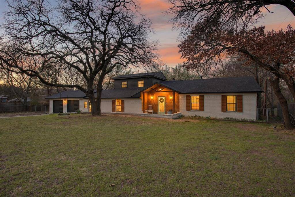 316 Old Justin Road, Argyle, TX 76226