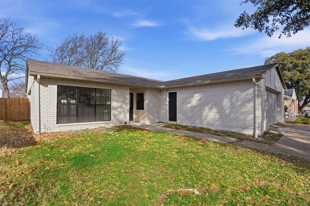 3514 Brookhurst Lane, Arlington, TX 76014
