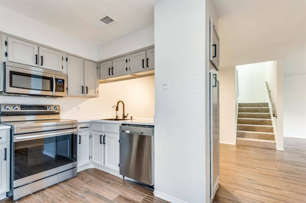 2321 Torrington Drive #D, Arlington, TX 76012