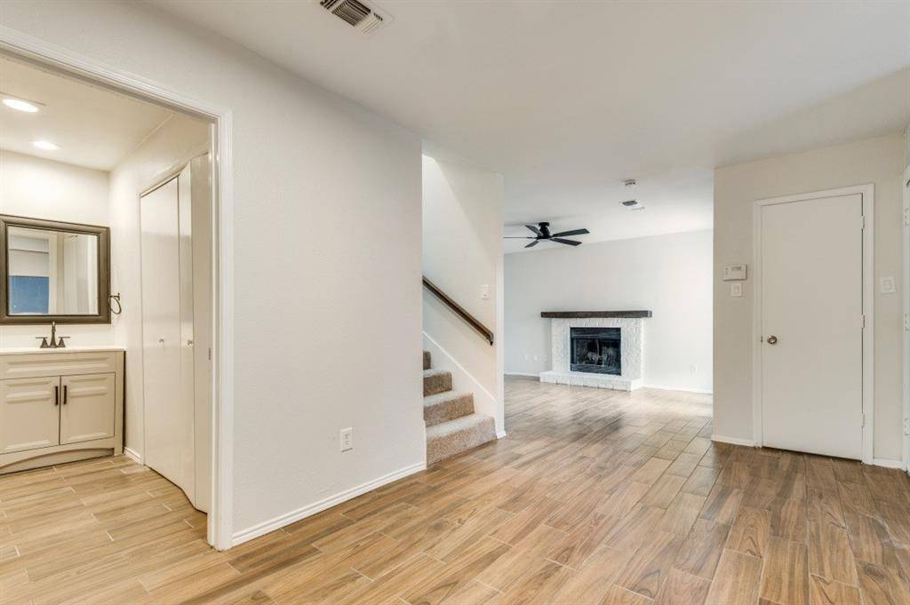 2321 Torrington Drive #D, Arlington, TX 76012