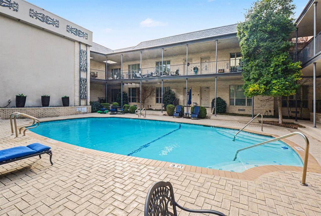 6126 Averill Way #203W, Dallas, TX 75225