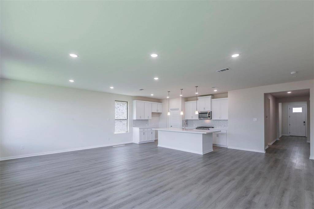 3300 RiverLawn Drive, Anna, TX 75409