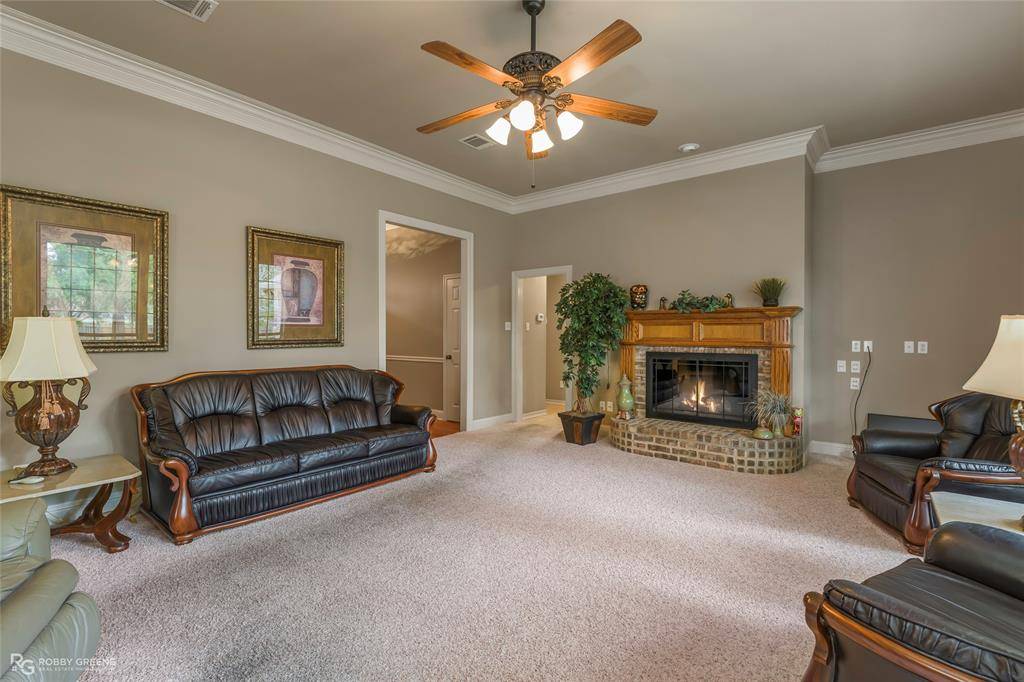 2009 Honeytree Trail Circle, Haughton, LA 71037