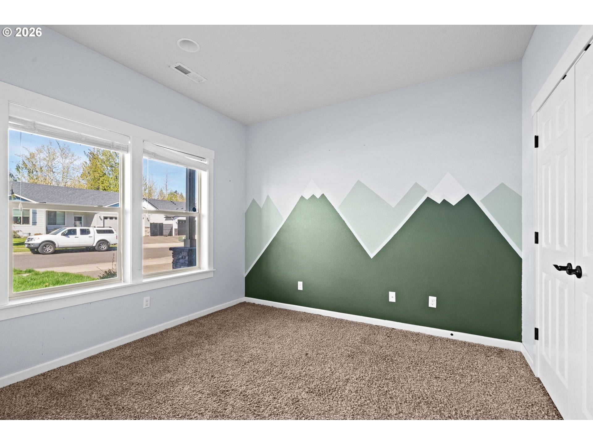 123 ZEPHYR DR, Silver Lake, WA 98645
