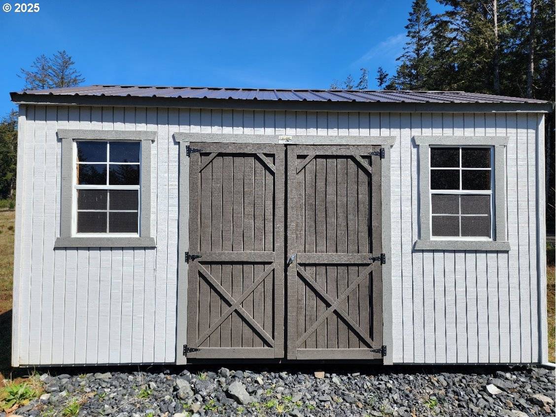 Hubbard Ln. #4, Port Orford, OR 97465